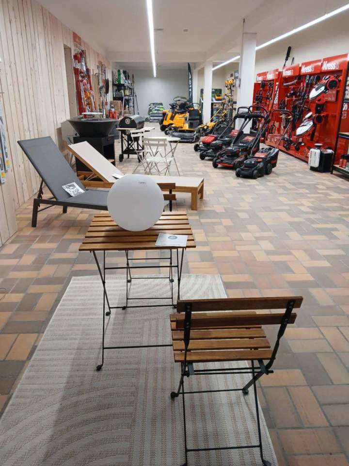 Outils et meuble jardin VERNEUIL D'AVRE ET D'ITON